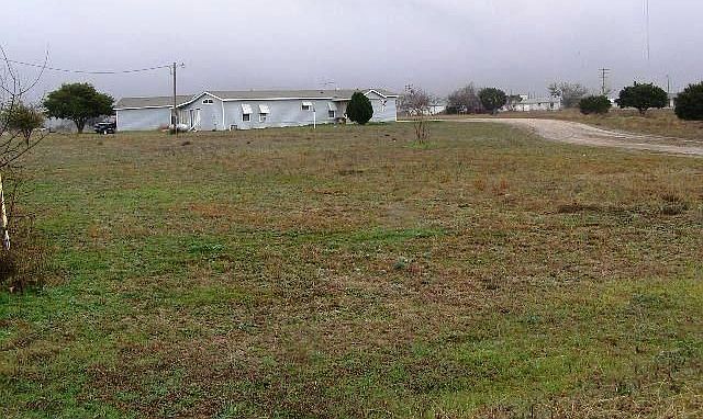 2nd image of 415 Cody Ct