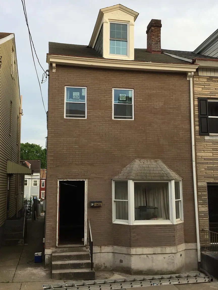 3938 Howley St photo 1