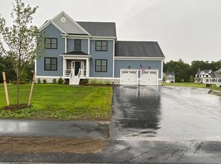 12 Chickadee Way, Attleboro, MA 02703