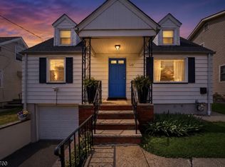 128 Livingston Rd, Linden City, NJ 07036