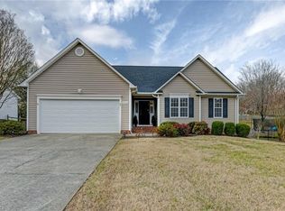 2320 Riley Forest Dr, Winston Salem, NC 27127