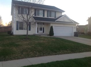 6020 Four Pines St, Johnston, IA 50131