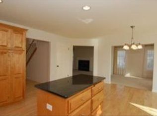 1871 River Lakes Rd S, Oconomowoc, WI 53066