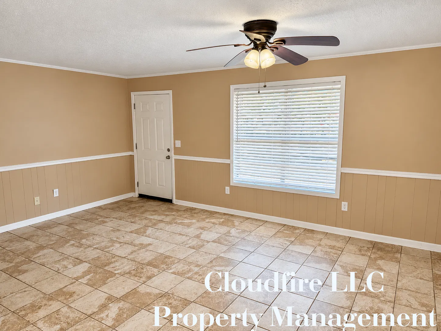 2 bed, 1000 sqft, $1,400 — Photo 3