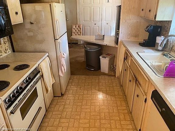 5th image of 4361 Briarcliff Ave