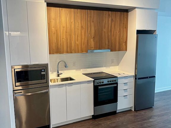 2nd image of 9751 Markham Rd #1612