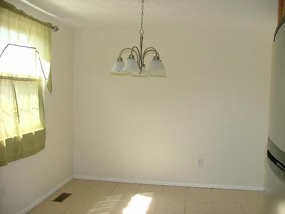 5th image of 3725 Whetstone Dr