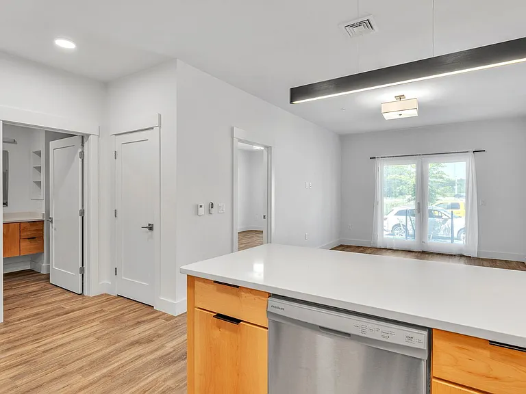 121 Shea Dr — Photo 27