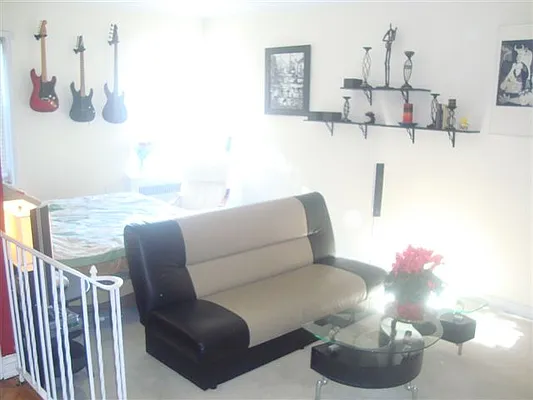 Sold by Benjamin Realty Since 1980 | media 26