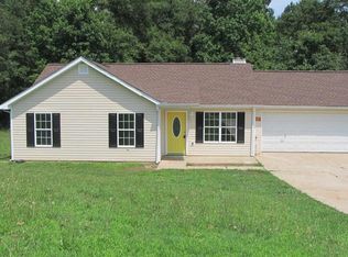4375 Rolling Ridge Dr, Gillsville, GA 30543