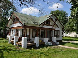123 N Water St, La Grange, TX 78945