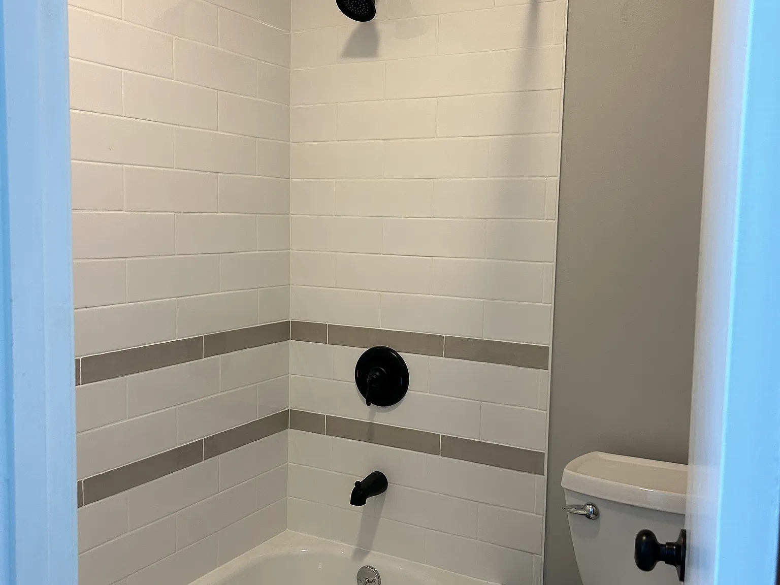 120 Oak Creek Cir — Photo 3