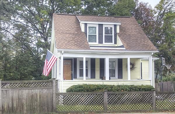 1st image of 100 Essex St