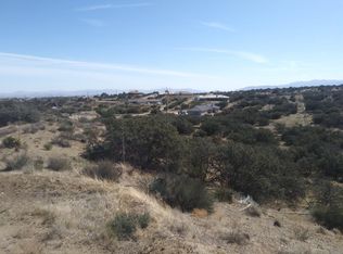 Farmington Rd, Hesperia, CA 92344