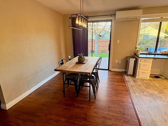 5th image of 2225 Willona Dr