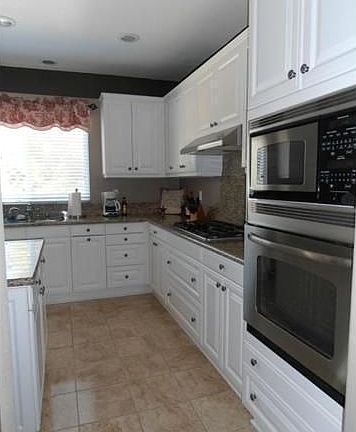 3rd image of 874 Ringdahl Cir