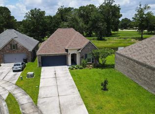 7106 Spring Gardens Dr, Baton Rouge, LA 70817