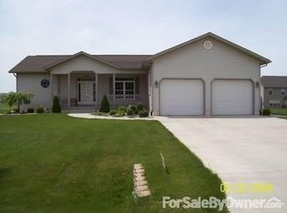 750 S Doe Trl, Mount Pleasant, MI 48858