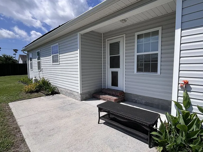 700 Wickford Pl — Photo 32