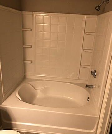4th image of 5330 S 117th Ct #7-302