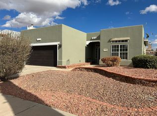 2004 Desert Sun Dr, El Paso, TX 79938