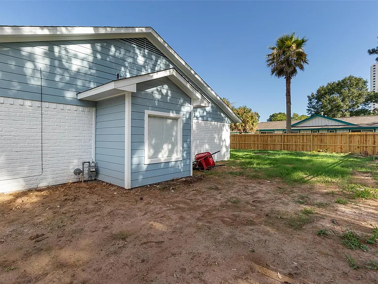 500 Shirleen Dr — Photo 33