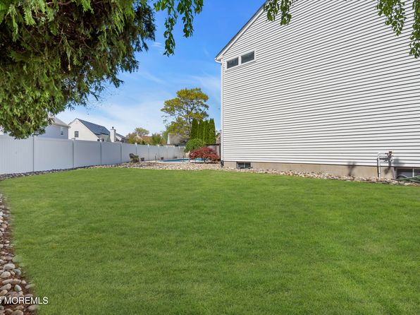1839 Breakers Drive, Manahawkin, NJ 08050