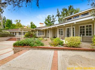 10981 Lake Court Rd, Santa Ana, CA 92705