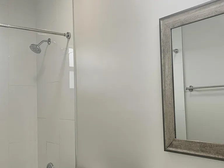 530 NE 20th St #9A — Photo 10