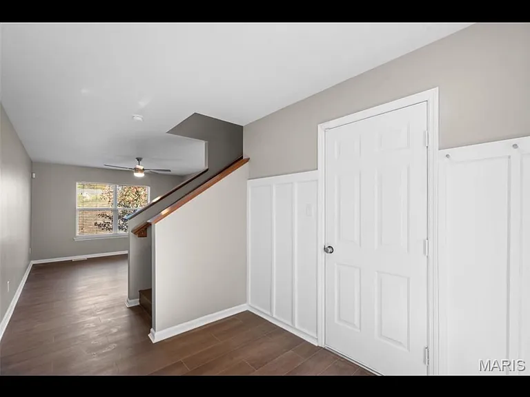 427 Parkgate Dr — Photo 6