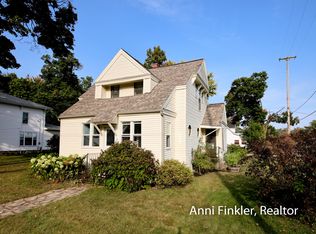 252 N Union St, Sparta, MI 49345