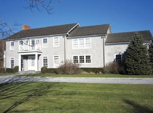 20 Bay Ln, Water Mill, NY 11976