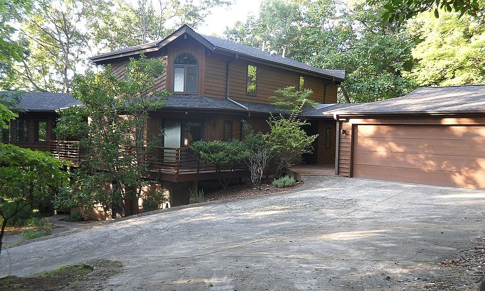 1st image of 91 Honey Locust Dr