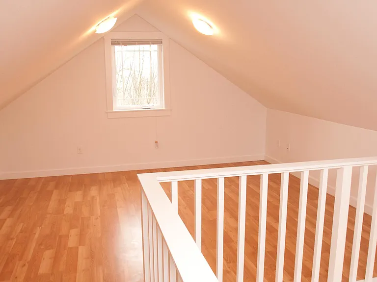 311 19th Ave E #3 — Photo 9