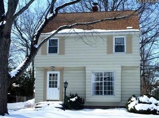 4284 W 217th St, Fairview Park, OH