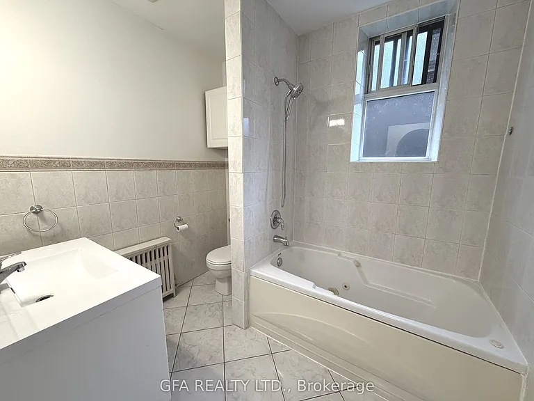 16 Arrowsmith Ave #B — Photo 13