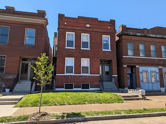 3rd image of 2920 Wyoming St