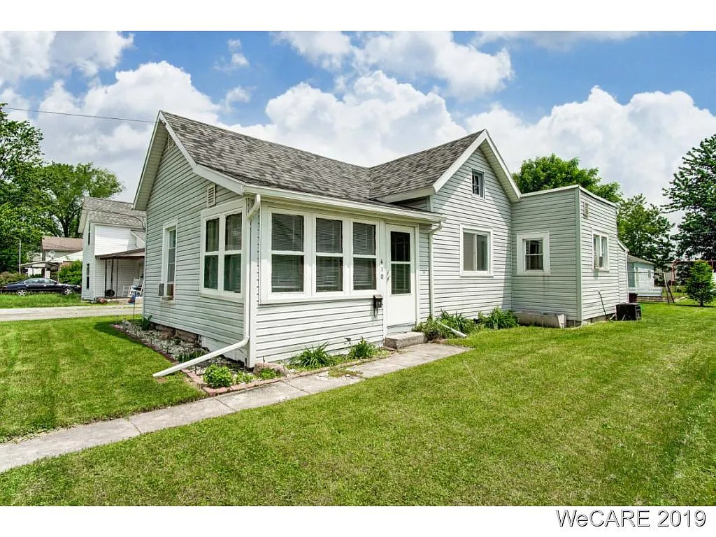 410 Liberty St photo 1
