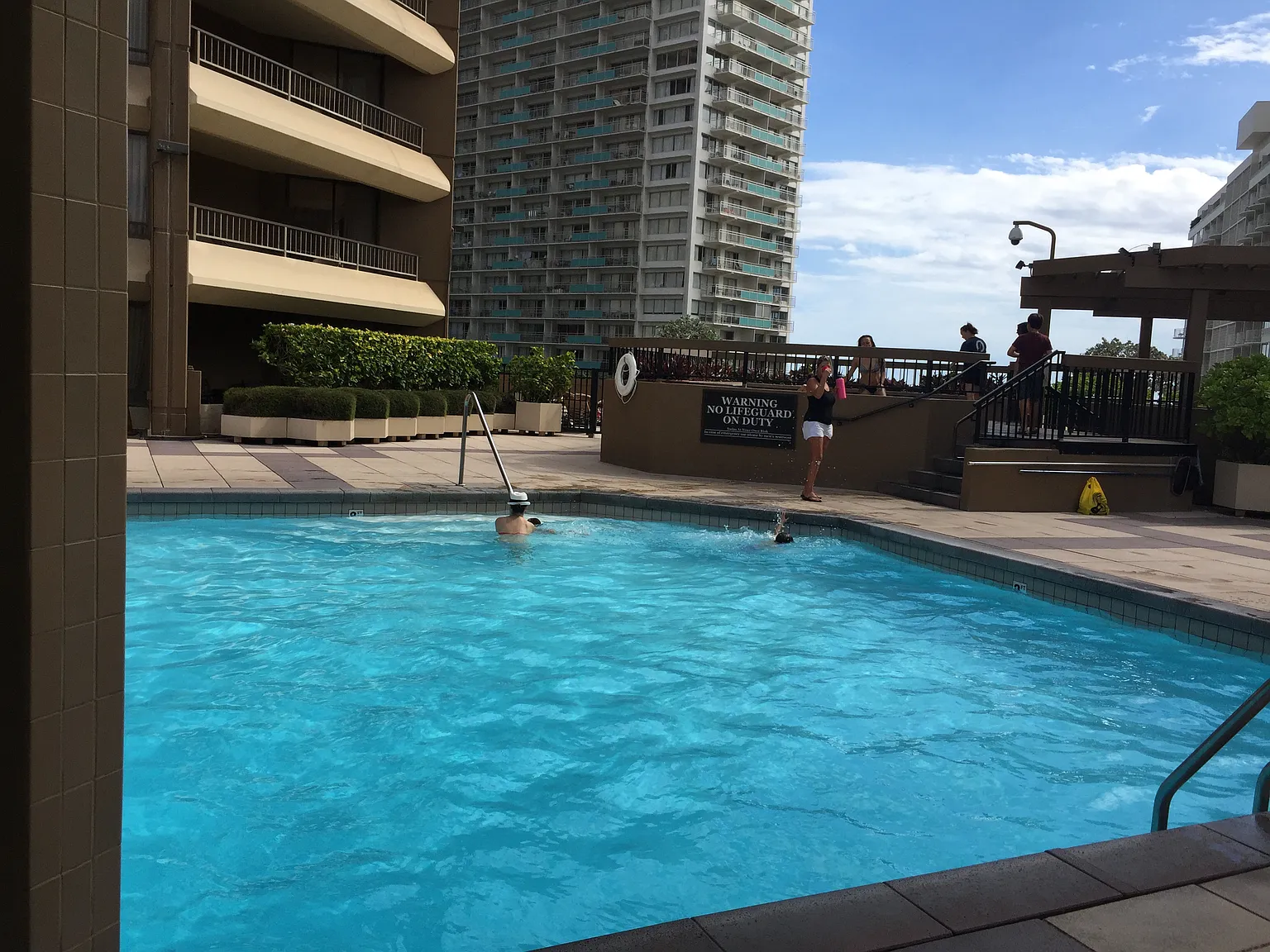1 bed, 724 sqft, $3,200 — Photo 4