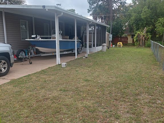 5th image of 1128 Millbrook Ave