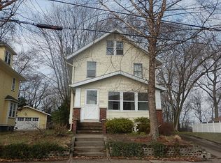 474 Erie St, Barberton, OH 44203