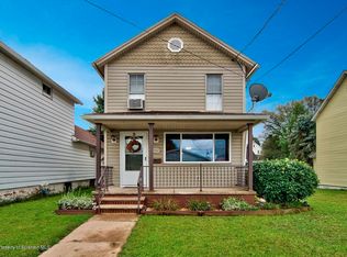 168 Pine St, Throop, PA 18512