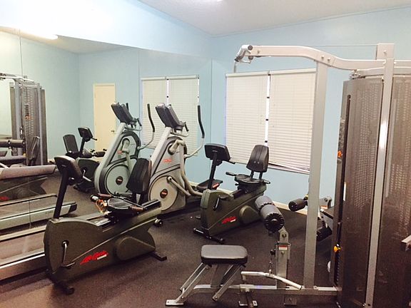 5th image of 2230 N Cypress Bend Dr APT 201