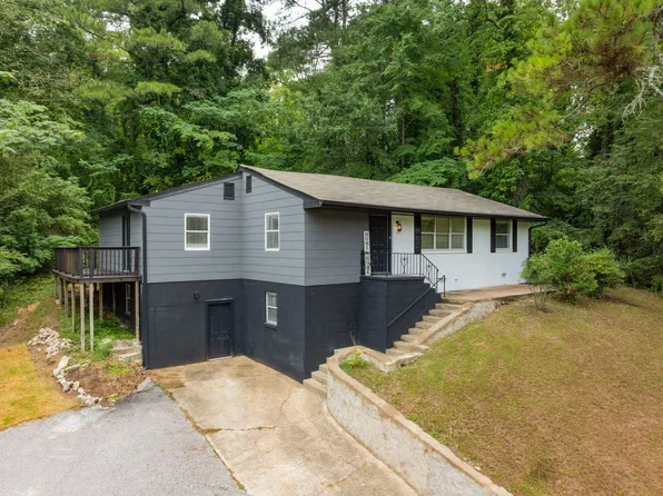 908 Curleque Dr, Chattanooga, TN 37411