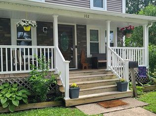 102 Corinthia St, Lockport, NY 14094