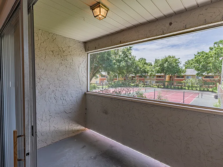 632 Kenwick Cir #202 — Photo 15