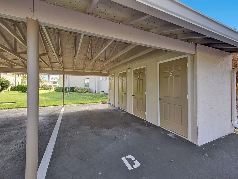 145 Cypress Way E #D-4 — Photo 6