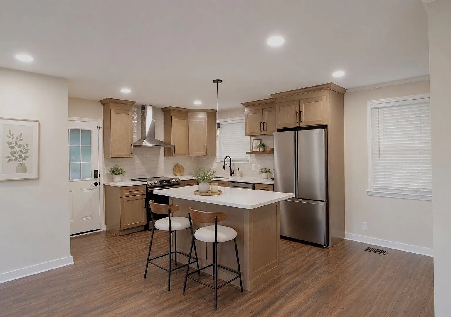 Charming 3BR House in Hendersonville — Photo 2
