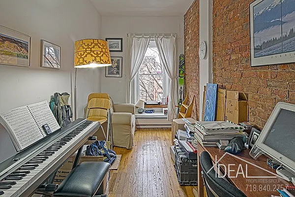 Sold by Ideal Properties Group | media 11