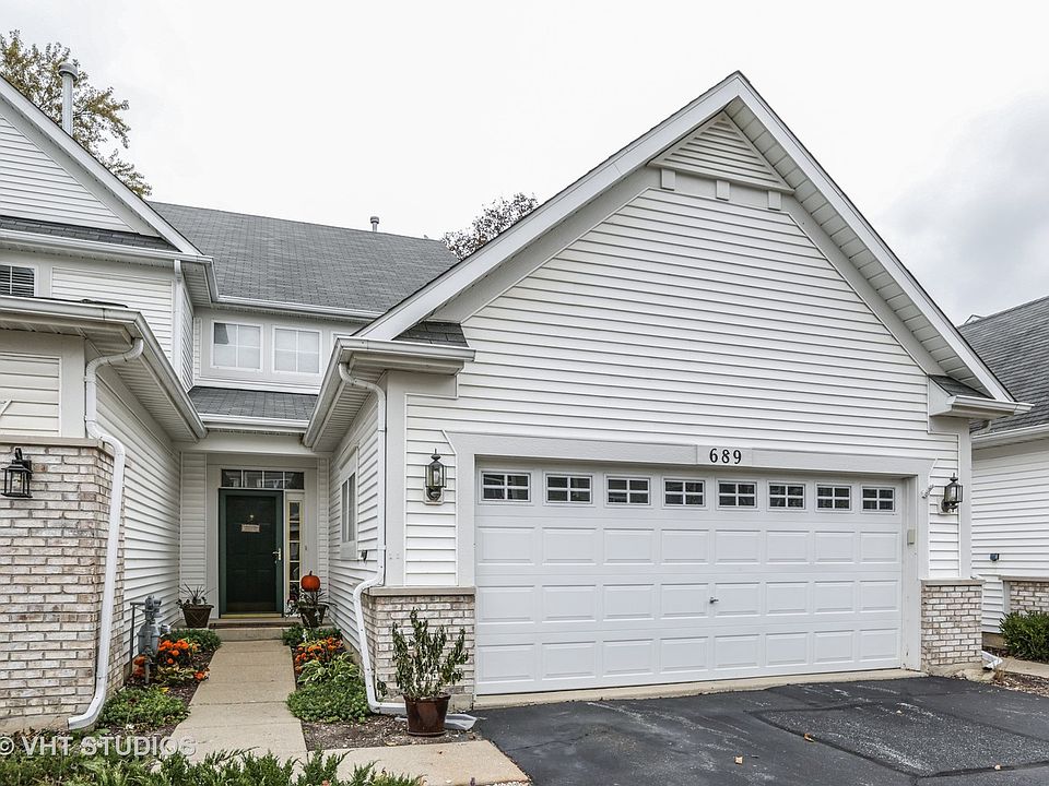 1st image of 689 Shoreline Dr #689